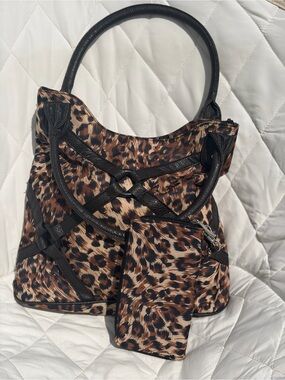 Leopard Print Shoulder Bag with Matching wallet/wristlet - Black Trim